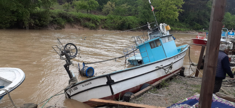 Sinop'ta metrekareye 150 kilogram yağış düştü