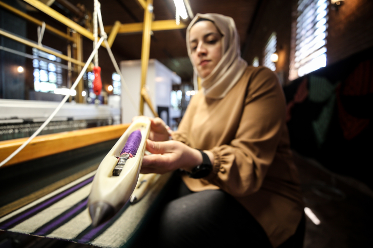 Bursa ipeğinin makineleşmeyle ipliğe dönüşümü sanayiye katma değer sağlayacak