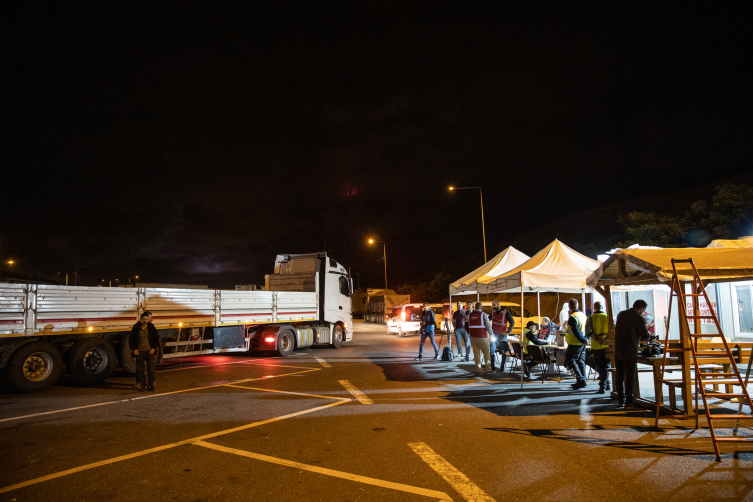 Kurbanlık hayvanlar İstanbul’a getirilmeye başlandı