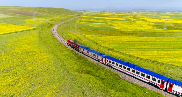 Gezi tutkunları Doğu Ekspresi'nde yoğunluk oluşturdu