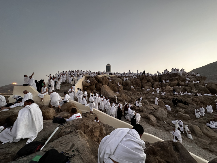 Hacı adayları Arafat'ta