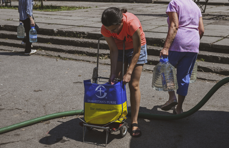 Ukrayna'daki Kahovka HES'in patlatılmasının ardından su sıkıntısı yaşanıyor