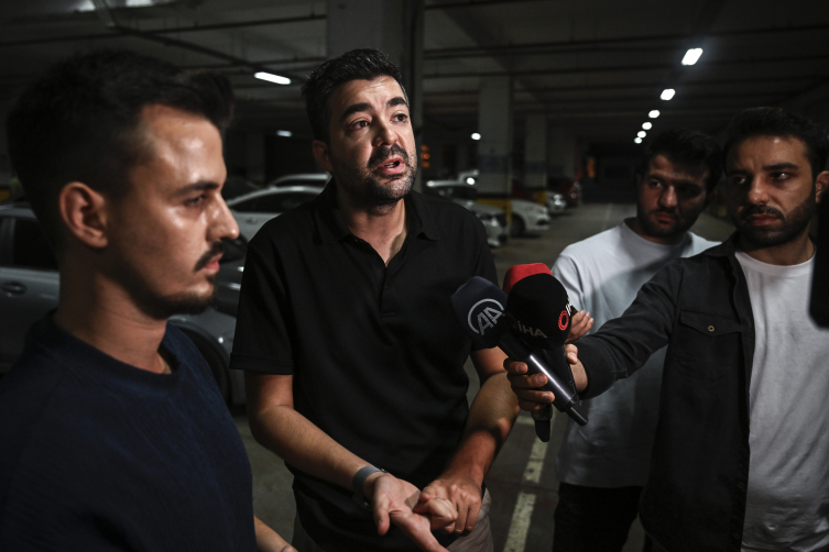 İSPARK'ın Bayrampaşa'daki kapalı otoparkında araçlara zarar verildi