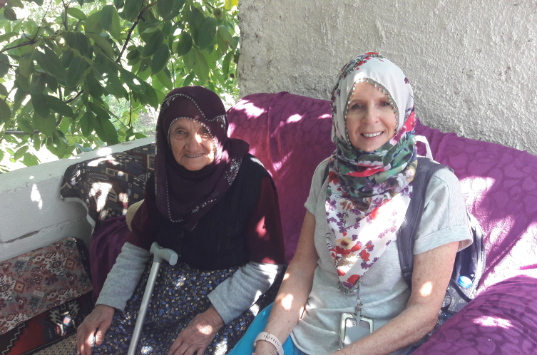 ABD'li turistler Kapadokya'da köy hayatını deneyimliyor