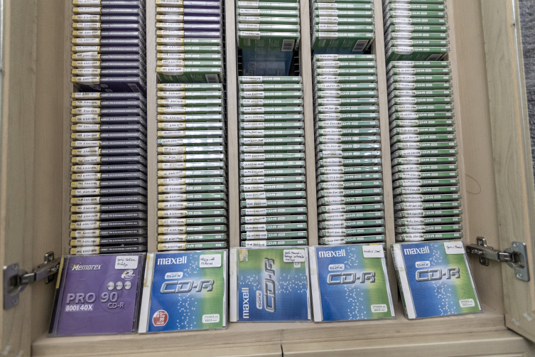 Erzurum'da asırlık eserlerin bulunduğu kütüphane, yüksek güvenlikle korunuyor