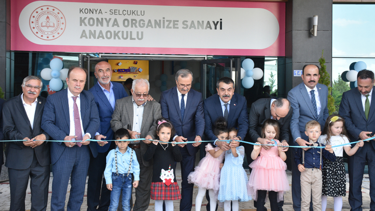 Bakan Tekin Konya'da