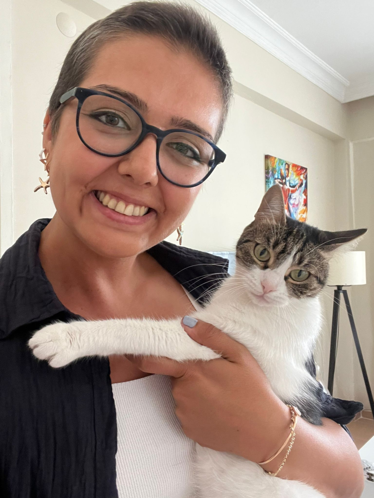 Kedi tırmığından kaynaklandığını zannettiği şişlik tümör çıktı