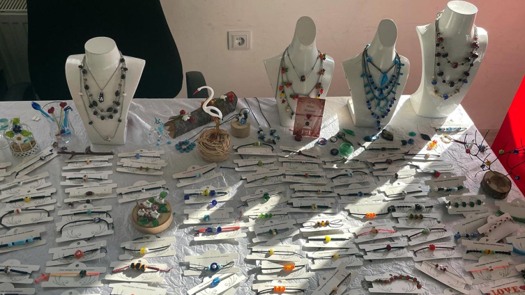 Sorgun’da "Hilal Evleri" kursiyerleri sergi açtı