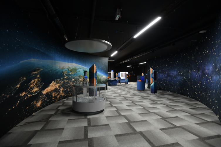 Milli İHA'ların öncüsü Özdemir Bayraktar ile "milli teknoloji" yürüyüşü sürüyor