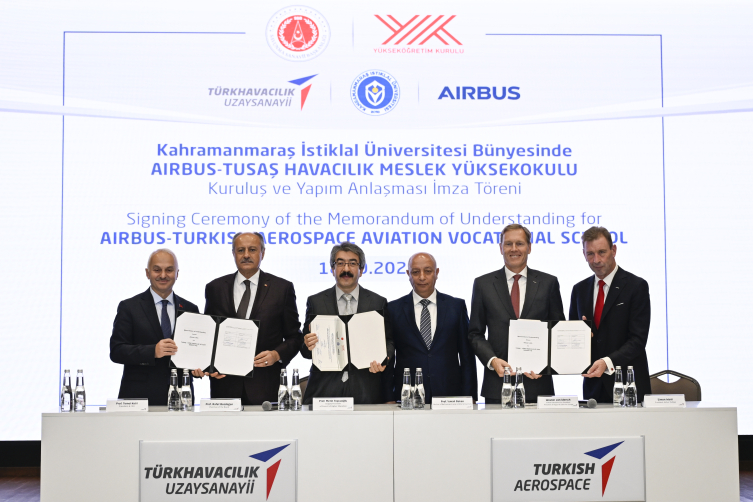 Kahramanmaraş'ta kurulacak Havacılık Meslek Yüksekokulu için imzalar atıldı