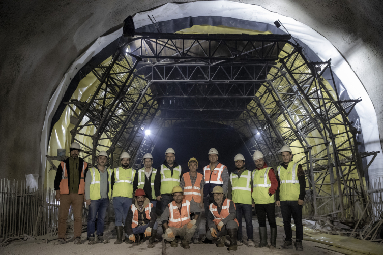 Kop Tüneli'nde kazı çalışmalarının yüzde 62'si tamamlandı