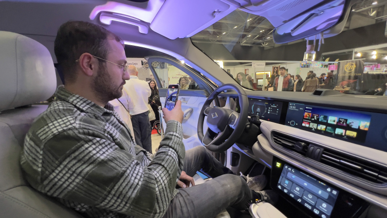 Togg Hollanda'da tanıtıldı