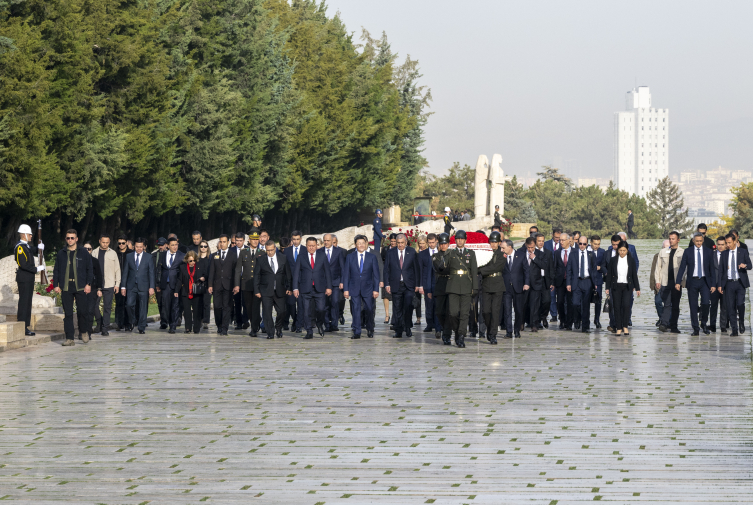 Türk devletleri başsavcılarından Anıtkabir'e ziyaret