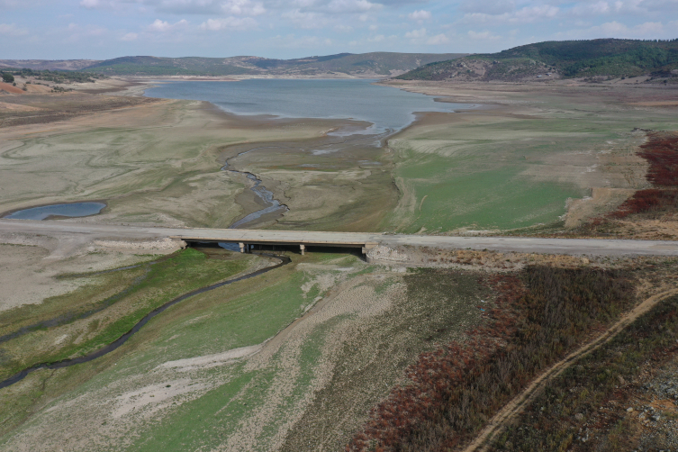 Balıkesir'de İkizcetepeler Barajı alarm veriyor