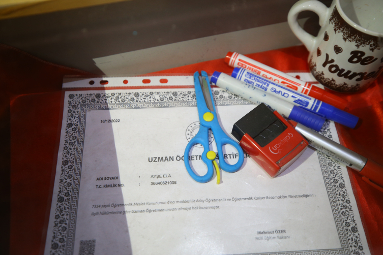 Depremde hayatını kaybeden öğretmenlerin hatıraları yaşatılıyor