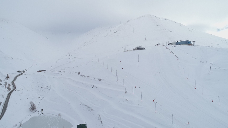 Türkiye'de kayak heyecanı en erken Palandöken'de başlayacak