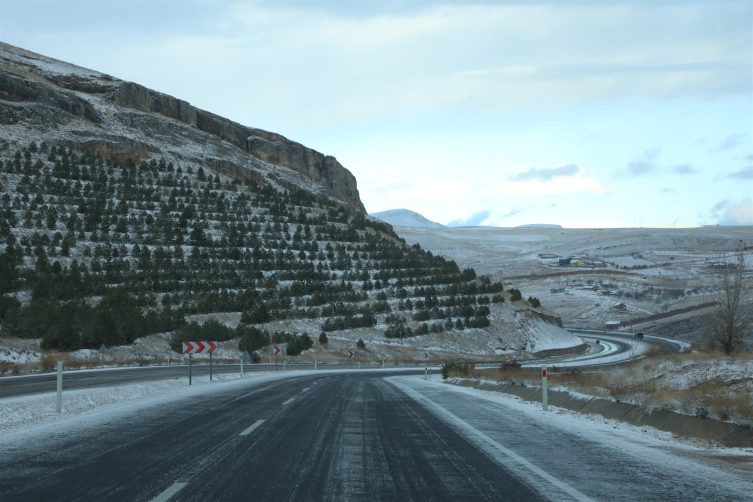 Malatya'ya mevsimin ilk karı düştü