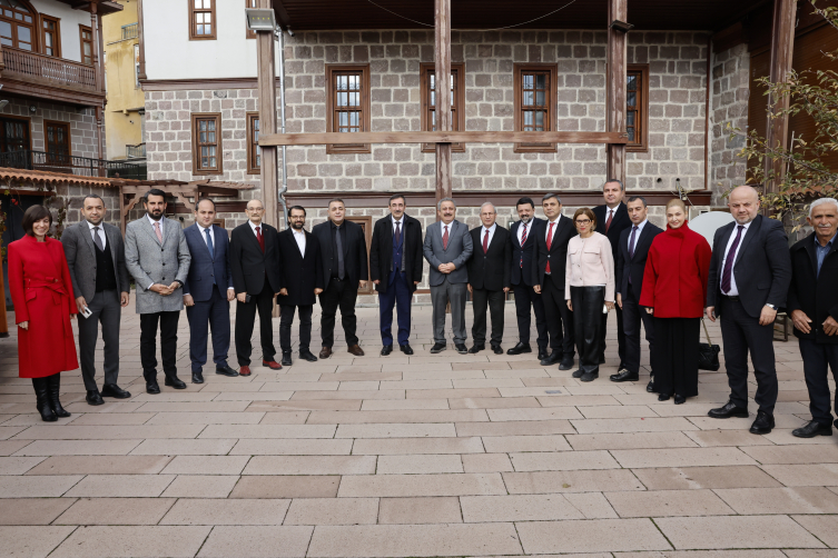 Cevdet Yılmaz'dan asgari ücret açıklaması