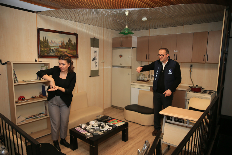 Engelli bireyler eğitimlerle deprem bilinci kazanıyor