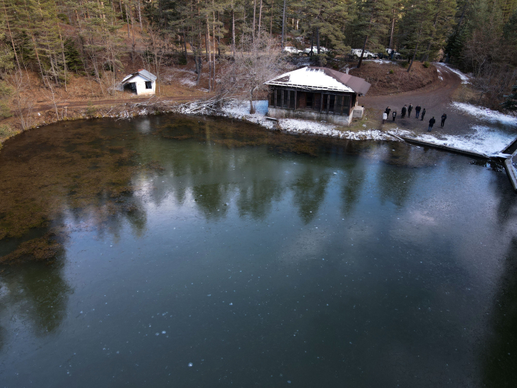 Donan Yeşil Göl dronla görüntülendi