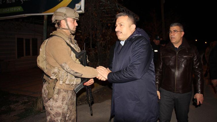 Kilis Valisi Şahin, güvenlik güçlerinin yeni yılını kutladı