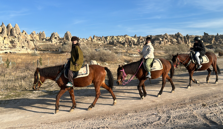 Kapadokya'da turistler yeni yıl tatilinde çeşitli aktivitelere katıldı