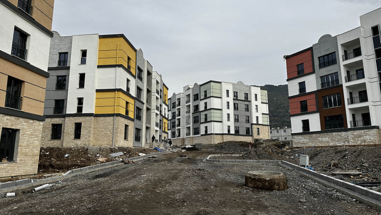 Hatay'da afet konutlarının teslimi başlıyor