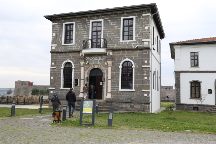 Diyarbakır Müzesi ziyaretçileri tarih yolculuğuna çıkardı