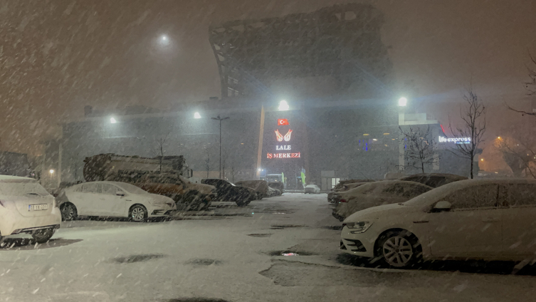 Trakya'nın yüksek kesimlerinde kar yağışı etkili oldu