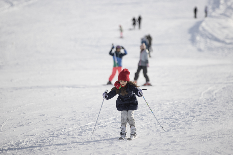 Ovacık Kayak Merkezi birçok ilden kayak tutkunlarını ağırlıyor