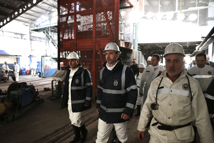 Bakan Bayraktar, Zonguldak'ta madencilerle ocağa indi