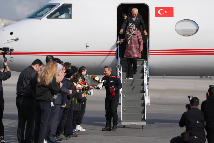 Türkiye'nin ilk astronotu Gezeravcı: Bu sadece bir başlangıçtı