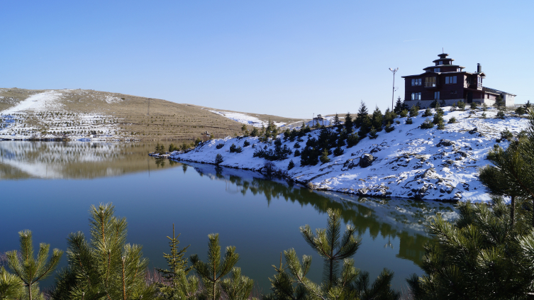 Üçoluk Göleti tam doluluk oranına ulaştı
