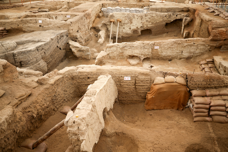Çatalhöyük'te 8 bin 600 yıllık ekmek bulundu