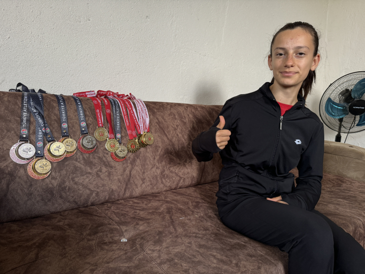 Çobanlık yaparken yürüyüş şampiyonalarında 4 kez Türkiye birincisi oldu