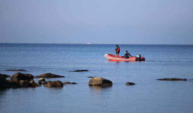 Çanakkale açıklarında batan bottaki kayıp göçmenler aranıyor