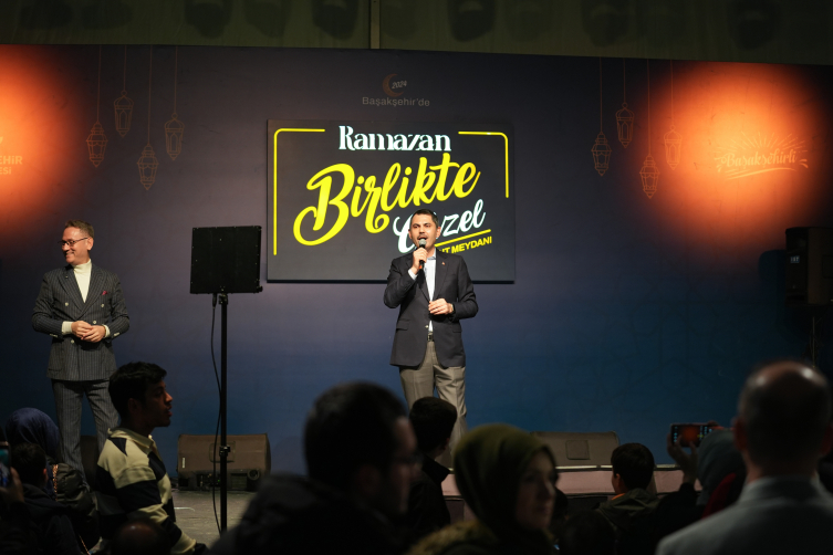 İBB Başkan adayı Kurum seçim çalışmalarını sürdürdü