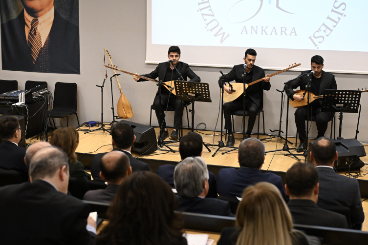 Aşık Veysel vefatının 51. yılında uluslararası sempozyumda anıldı