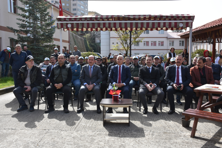 Trabzon'da "meyve fidanı aşılama" etkinliği yapıldı