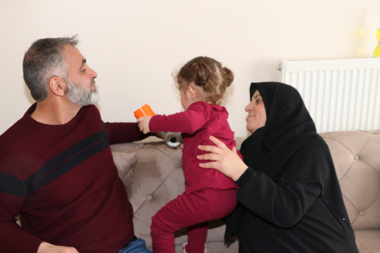 22 yıllık evlat hasretleri son bulan ailede çifte bayram sevinci