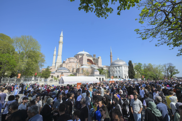 İstanbul'a gelen turistlerin tercihi tarihi yarımada oldu