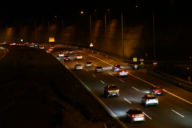 Tatil dönüşünde trafik yoğunluğu arttı