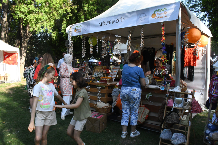 Portakal Çiçeği Karnavalı ziyaretçilerini ağırlamaya başladı