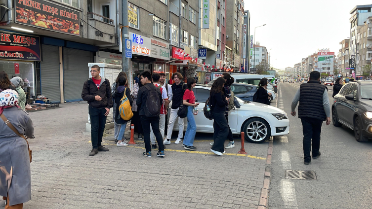 Tokat'ta 5,6 ve 4,4 büyüklüğünde deprem