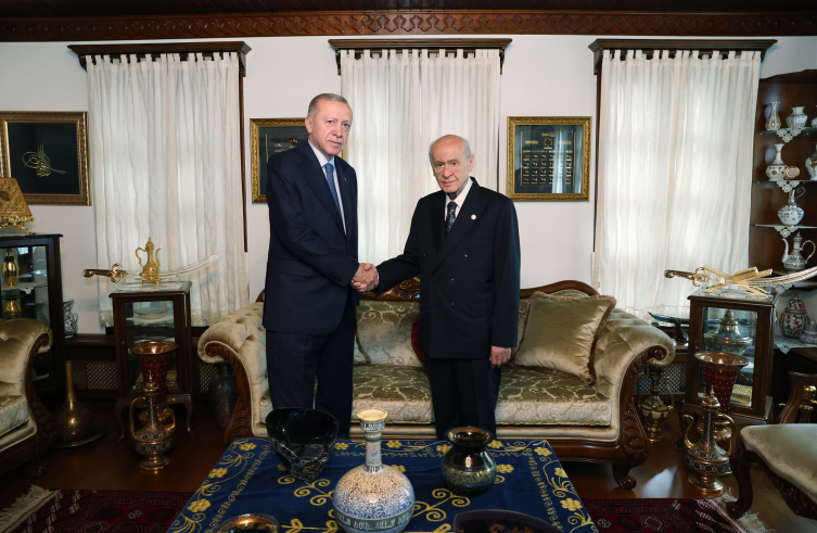 Cumhurbaşkanı Erdoğan, Bahçeli'yi evinde ziyaret ediyor - Fotoğraf: AA