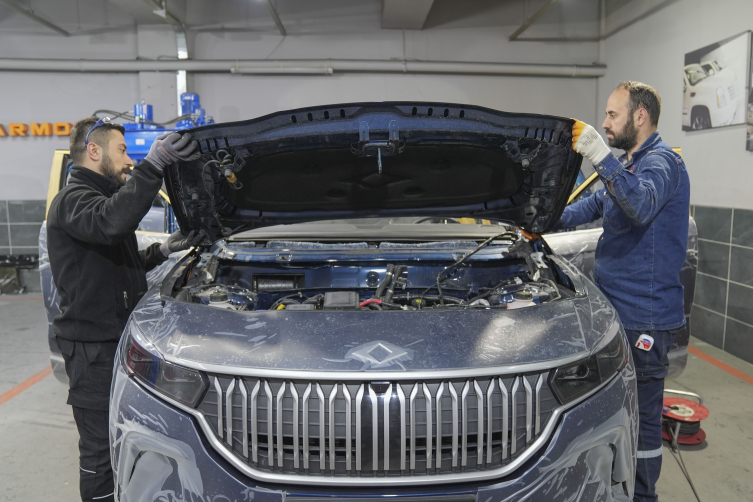 Türkiye'nin otomobili Togg zırhlandı