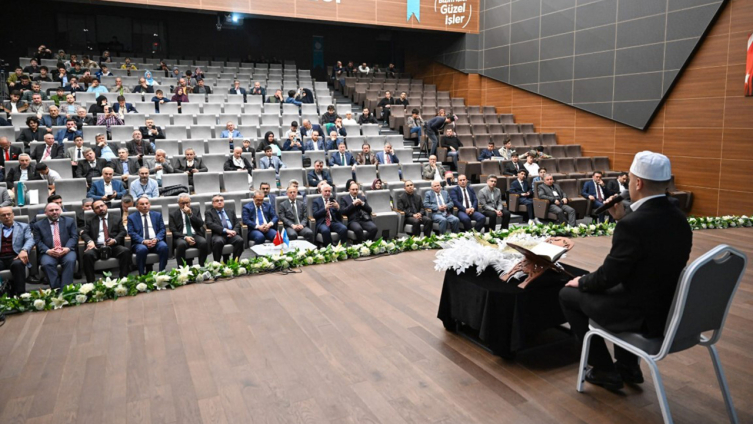 Kur'an-ı Kerim'i güzel okuma yarışmasında ödül töreni