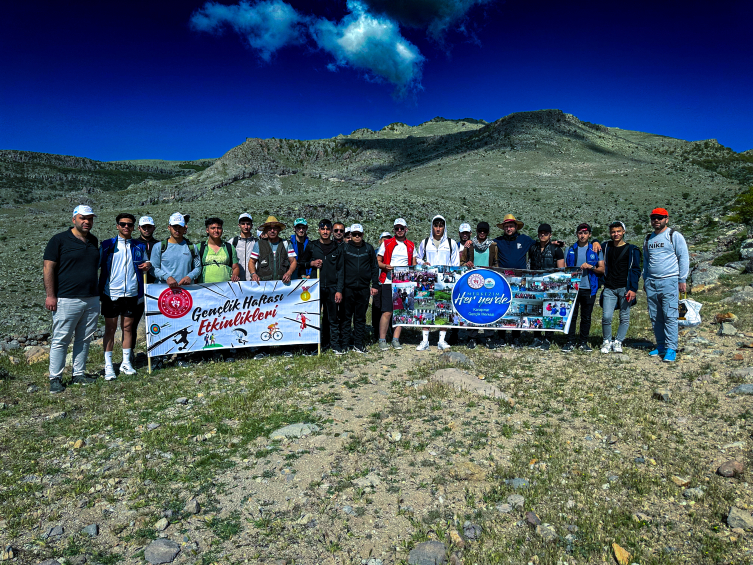 Karapınar'da Gençlik Haftası'nda gezi etkinliği düzenlendi