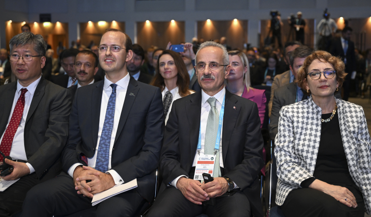 Uraloğlu: Demir yolları konusunda son zamanlarda ciddi yatırımlar yaptık