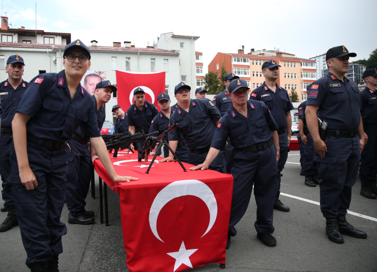 Rize'de 18 engelli birey temsili askerlik yaptı